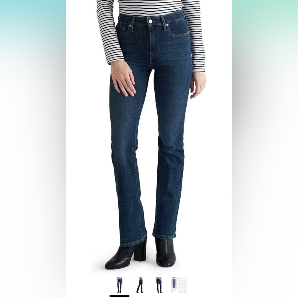 Levi's Women's 725 medium High Rise Bootcut Jeans, never worn! Size 18, 34R 32L